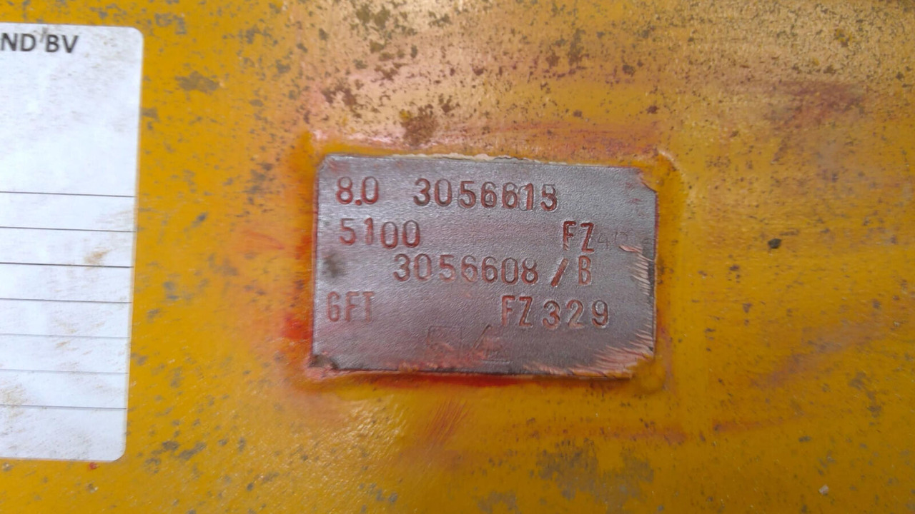 Grove GMK 5100 main boom extensions 8m - Brazo para Autogrúa: foto 5 Grove GMK 5100 main boom extensions 8m - Brazo para Autogrúa: foto 5