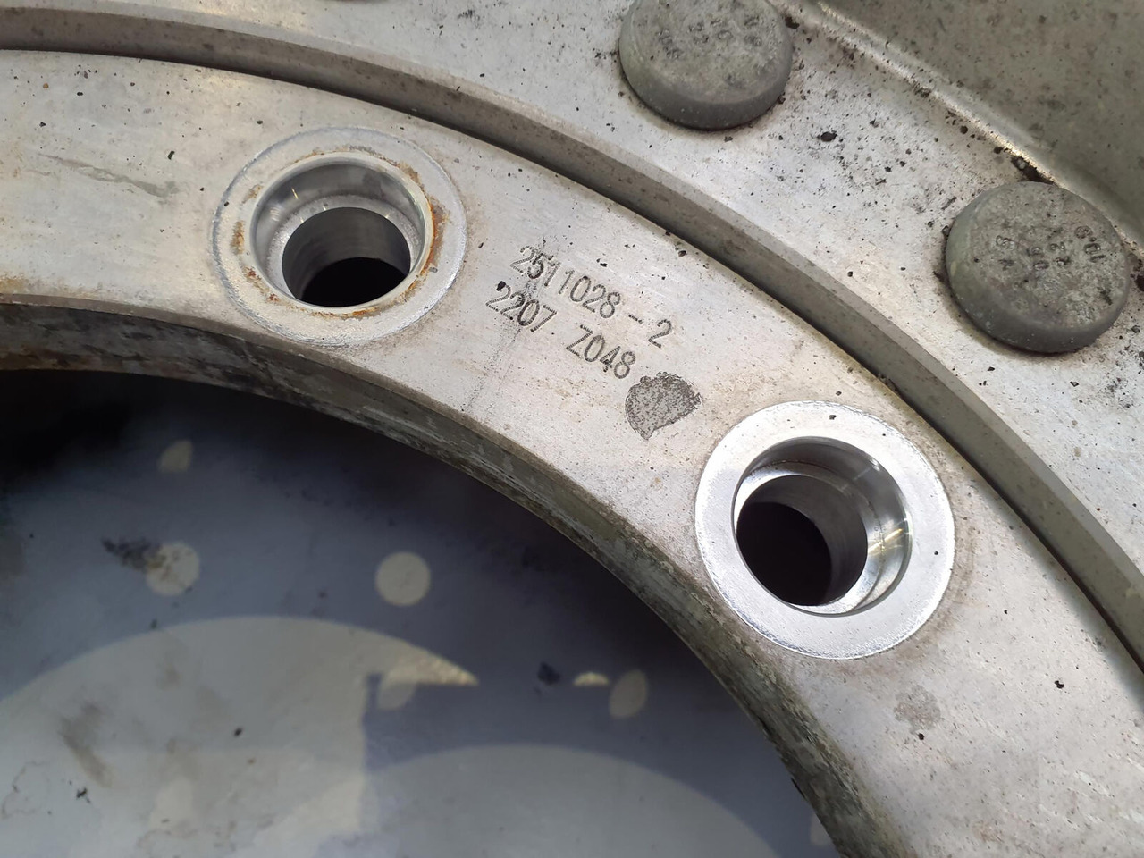 Rueda completa para Grúa Grove Wheel 445/95R25 12 9 2p alu: foto 7