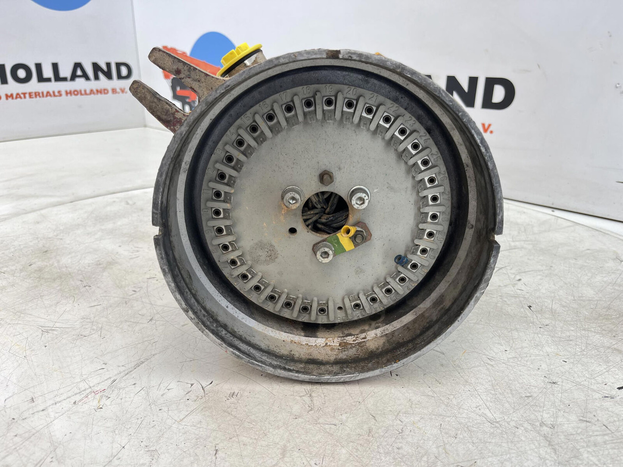 Krupp 70 GMT electric swivel - Sistema eléctrico para Autogrúa: foto 5 Krupp 70 GMT electric swivel - Sistema eléctrico para Autogrúa: foto 5