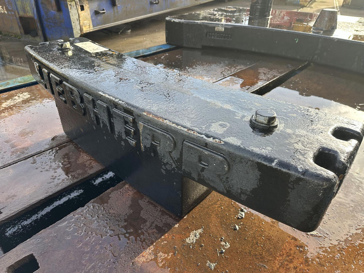 Liebherr LTM 1100-5.2 Counterweight 0,93 ton - Contrapeso para Autogrúa: foto 2 Liebherr LTM 1100-5.2 Counterweight 0,93 ton - Contrapeso para Autogrúa: foto 2