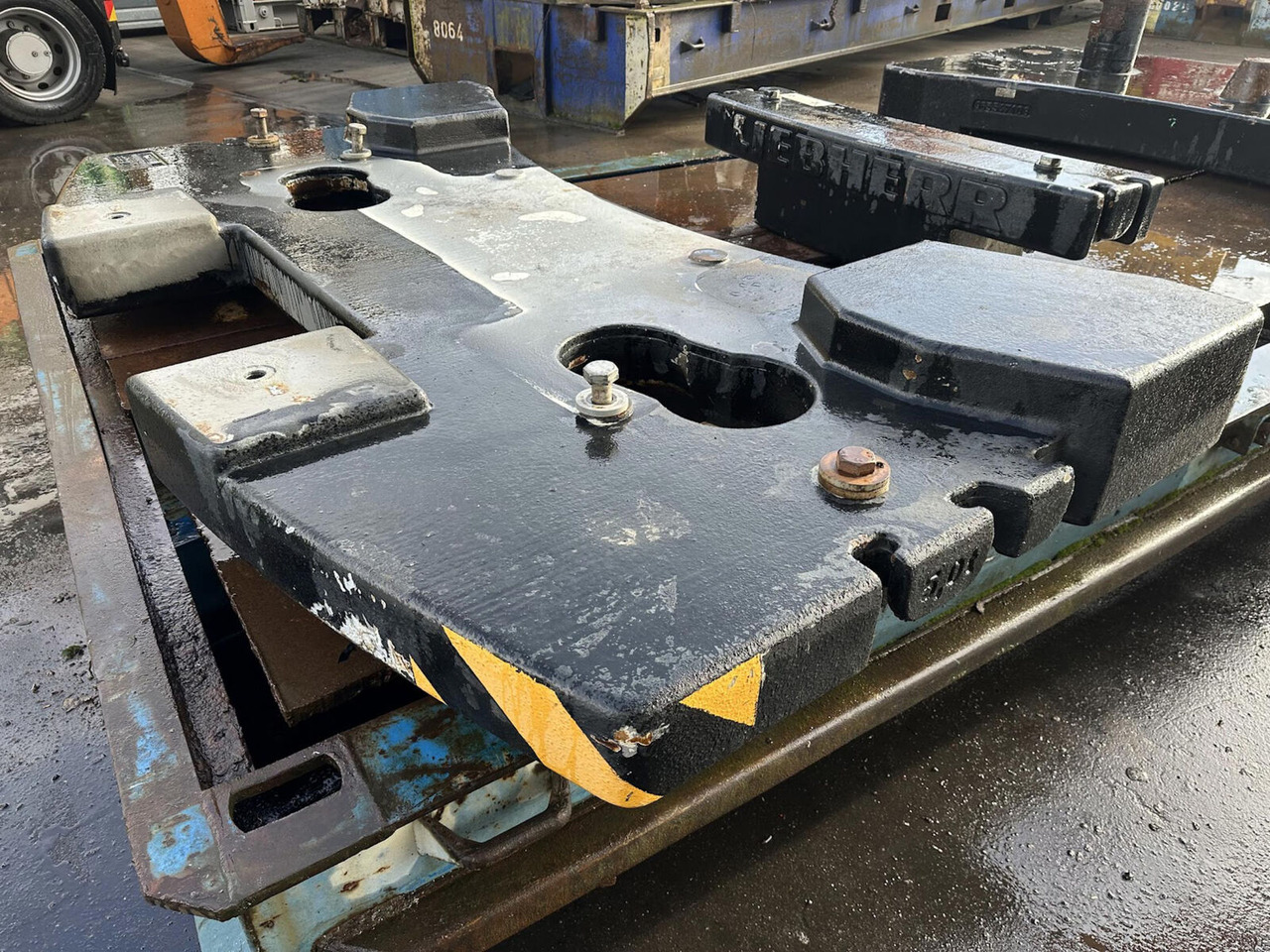 Liebherr LTM 1100-5.2 Counterweight 5 ton - Contrapeso para Autogrúa: foto 2 Liebherr LTM 1100-5.2 Counterweight 5 ton - Contrapeso para Autogrúa: foto 2