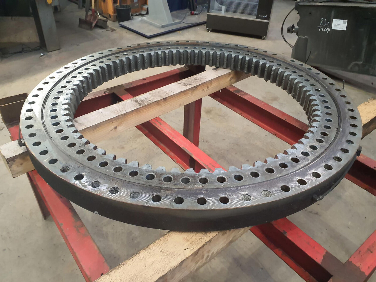 Liebherr MK 88 slewing ring - Corona de giro para Autogrúa: foto 2 Liebherr MK 88 slewing ring - Corona de giro para Autogrúa: foto 2