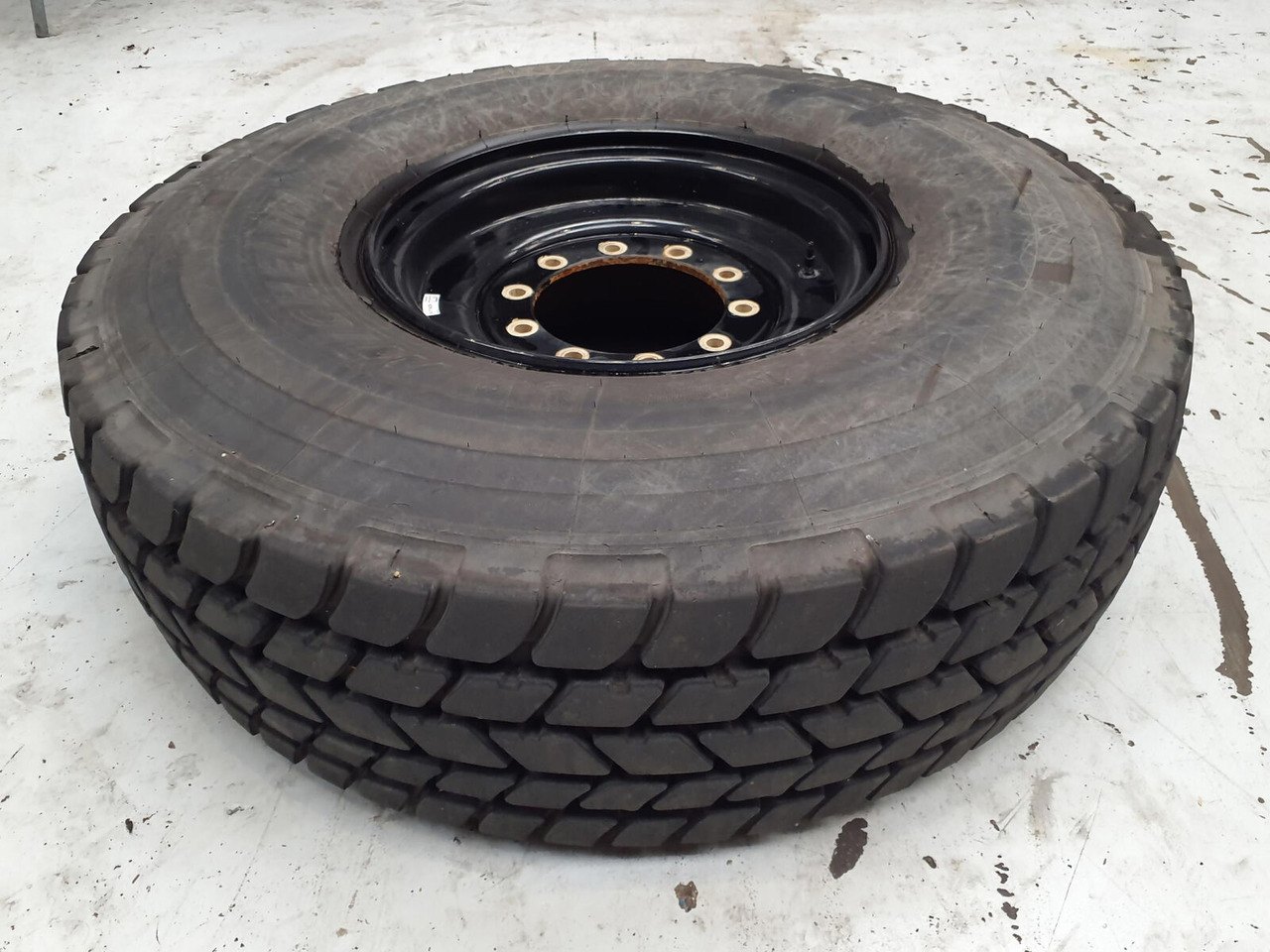 Liebherr Wheel 445/95R25 10 12 1p - Rueda completa para Grúa: foto 1 Liebherr Wheel 445/95R25 10 12 1p - Rueda completa para Grúa: foto 1