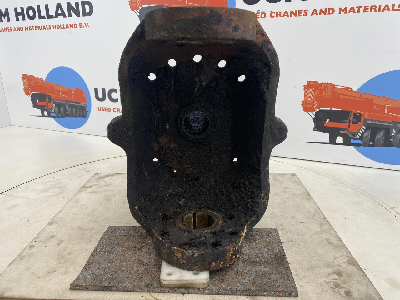 PPM 280 ATT Steering knuckle 16 holes axle 2 - Mangueta para Grúa: foto 5 PPM 280 ATT Steering knuckle 16 holes axle 2 - Mangueta para Grúa: foto 5