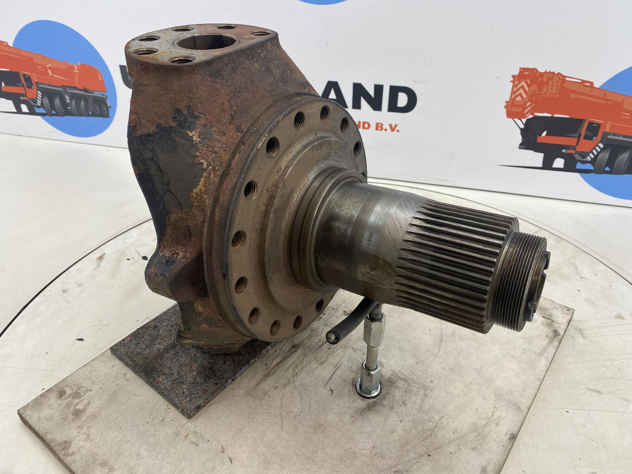 PPM 280 ATT Steering knuckle 16 holes axle 2 - Mangueta para Grúa: foto 3 PPM 280 ATT Steering knuckle 16 holes axle 2 - Mangueta para Grúa: foto 3