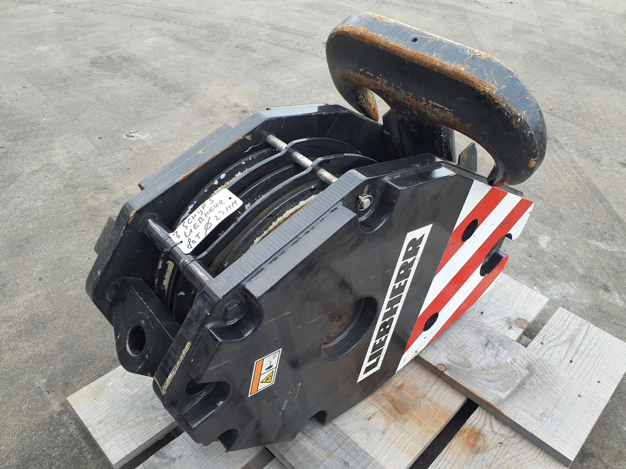 Liebherr Hook block 23mm 3 sheave 80 ton - Piezas de recambio para Grúa: foto 4 Liebherr Hook block 23mm 3 sheave 80 ton - Piezas de recambio para Grúa: foto 4
