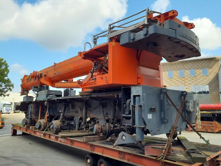 Liebherr LTM 1095-5.1 - Piezas de recambio para Grúa todo terreno: foto 3 Liebherr LTM 1095-5.1 - Piezas de recambio para Grúa todo terreno: foto 3