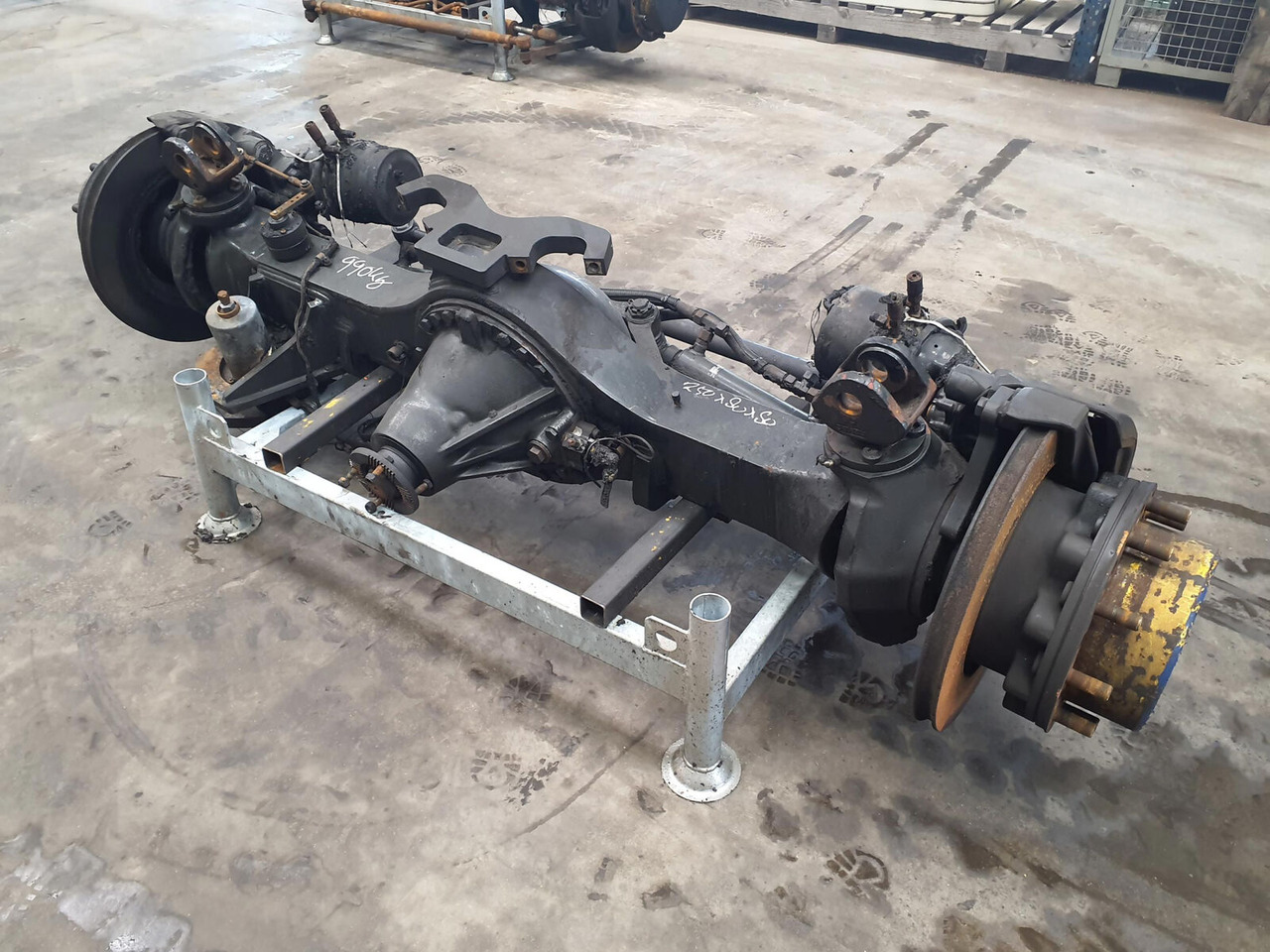 Terex AC 50-1 axle 3 - Eje y piezas para Autogrúa: foto 4 Terex AC 50-1 axle 3 - Eje y piezas para Autogrúa: foto 4