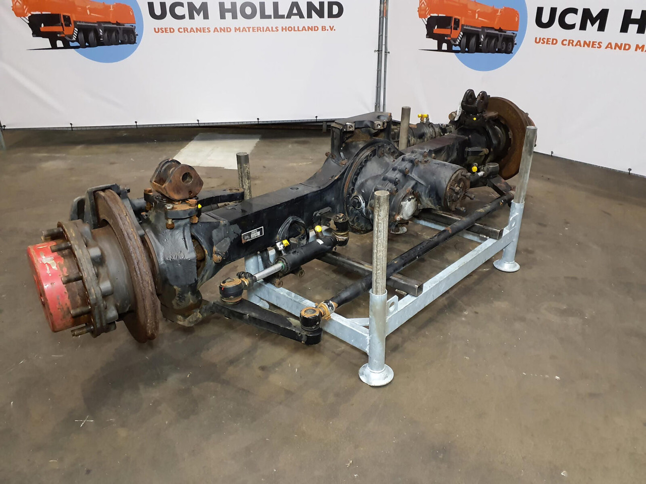 Terex AC 700 Axle 4 - Eje y piezas para Autogrúa: foto 1 Terex AC 700 Axle 4 - Eje y piezas para Autogrúa: foto 1