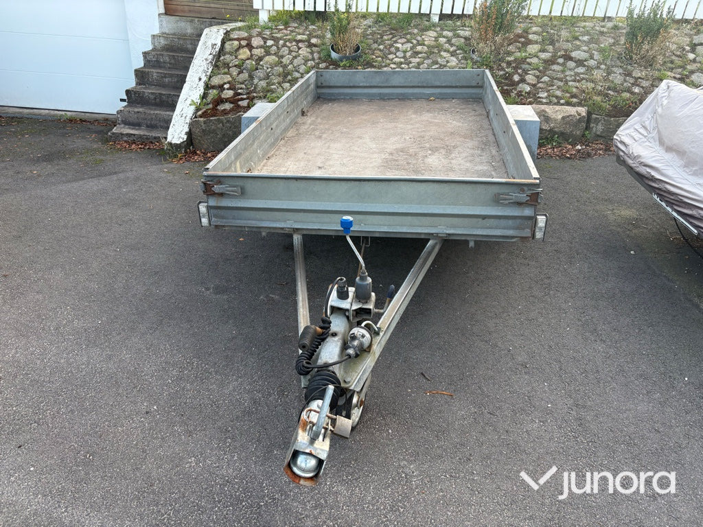 CO-SLÄPET 750 JUBI SH - Remolque plataforma/ Caja abierta: foto 2 CO-SLÄPET 750 JUBI SH - Remolque plataforma/ Caja abierta: foto 2