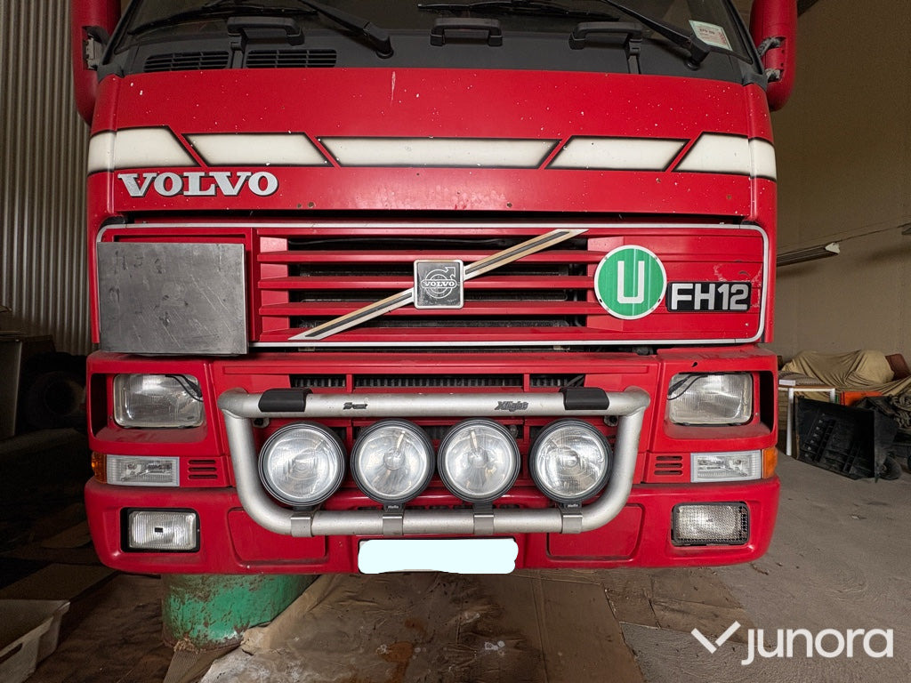 Lastbil - Volvo, FH12 6X2 - Cabeza tractora: foto 4 Lastbil - Volvo, FH12 6X2 - Cabeza tractora: foto 4