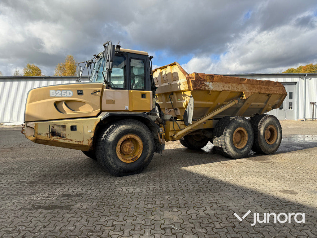 Dumper Bell B25D 6x6 - Dúmper articulado: foto 1 Dumper Bell B25D 6x6 - Dúmper articulado: foto 1