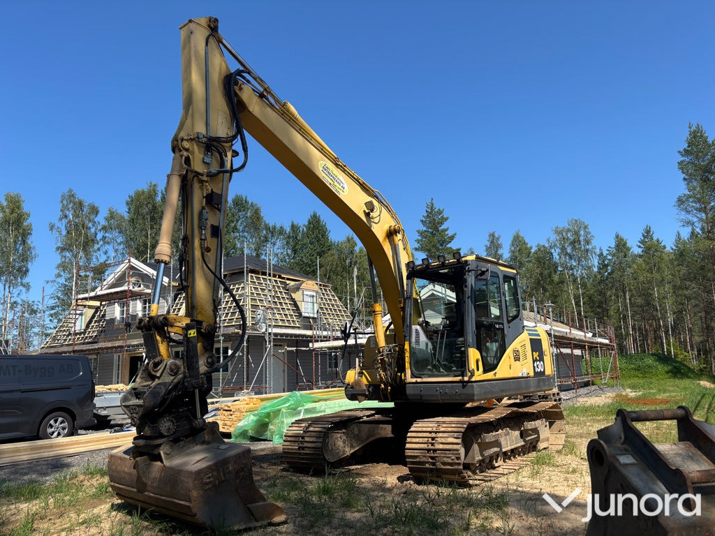 Grävmaskin Komatsu PC130 - Excavadora de cadenas: foto 1 Grävmaskin Komatsu PC130 - Excavadora de cadenas: foto 1