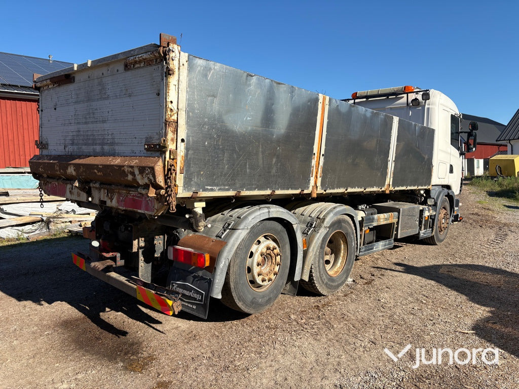 Lastbil Scania R124LB6X24NB470 - Camión volquete: foto 5 Lastbil Scania R124LB6X24NB470 - Camión volquete: foto 5