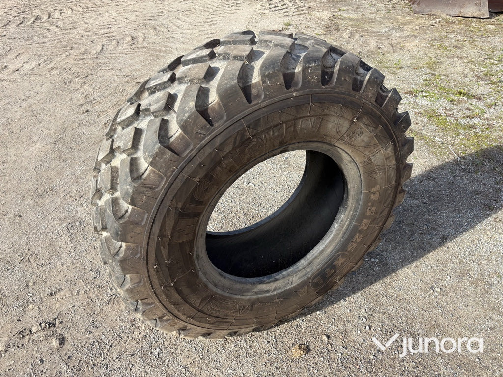 Michelin 17.5 R 25 - Neumático: foto 1 Michelin 17.5 R 25 - Neumático: foto 1