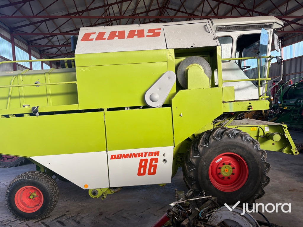 Skördetröska - Claas Dominator 86 - Cosechadora de granos: foto 5 Skördetröska - Claas Dominator 86 - Cosechadora de granos: foto 5