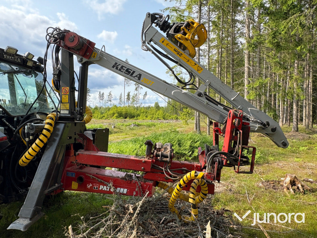 Stegmatare med kran och vinsch - Grúa para camión: foto 4 Stegmatare med kran och vinsch - Grúa para camión: foto 4