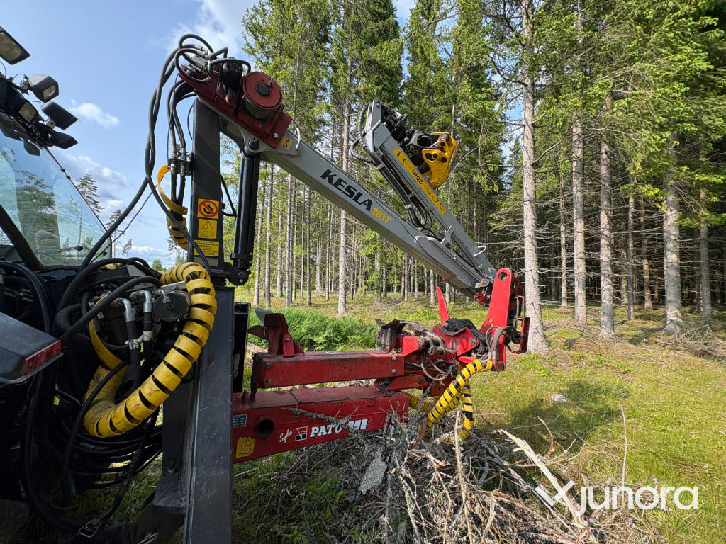 Stegmatare med kran och vinsch - Grúa para camión: foto 5 Stegmatare med kran och vinsch - Grúa para camión: foto 5