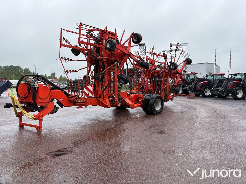 Strängläggare Kuhn GA15031 - Henificadora: foto 1 Strängläggare Kuhn GA15031 - Henificadora: foto 1