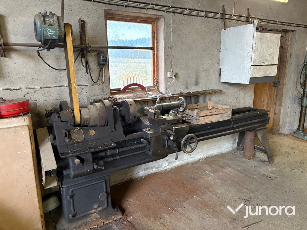 Svarv - Firma maskiner & verktyg Alingsås - Torno de metal: foto 2 Svarv - Firma maskiner & verktyg Alingsås - Torno de metal: foto 2