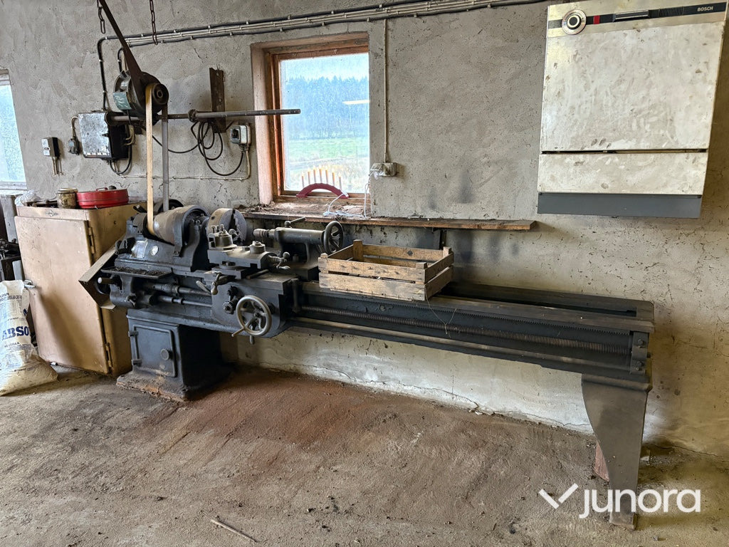 Svarv - Firma maskiner & verktyg Alingsås - Torno de metal: foto 1 Svarv - Firma maskiner & verktyg Alingsås - Torno de metal: foto 1