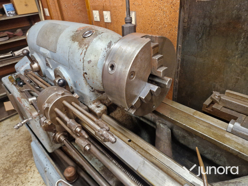 Svarv – TOS SV13R, medföljande tillbehör - Torno de metal: foto 2 Svarv – TOS SV13R, medföljande tillbehör - Torno de metal: foto 2