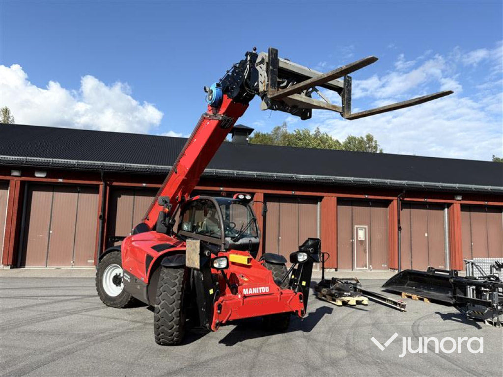 Teleskoplastare MANITOU MT 1840 HA ST4 - flera tillbehör & redskap - Manipulador telescópico: foto 1 Teleskoplastare MANITOU MT 1840 HA ST4 - flera tillbehör & redskap - Manipulador telescópico: foto 1