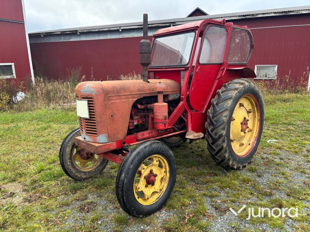 Traktor - David Brown DB40 D - Tractor: foto 1 Traktor - David Brown DB40 D - Tractor: foto 1