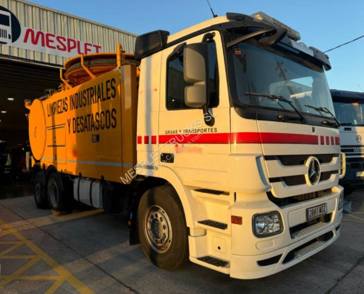 Mercedes Actros 2544 - Limpieza de alcantarillado: foto 2 Mercedes Actros 2544 - Limpieza de alcantarillado: foto 2