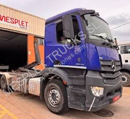 Mercedes Actros 2842 - Camión multibasculante: foto 2 Mercedes Actros 2842 - Camión multibasculante: foto 2