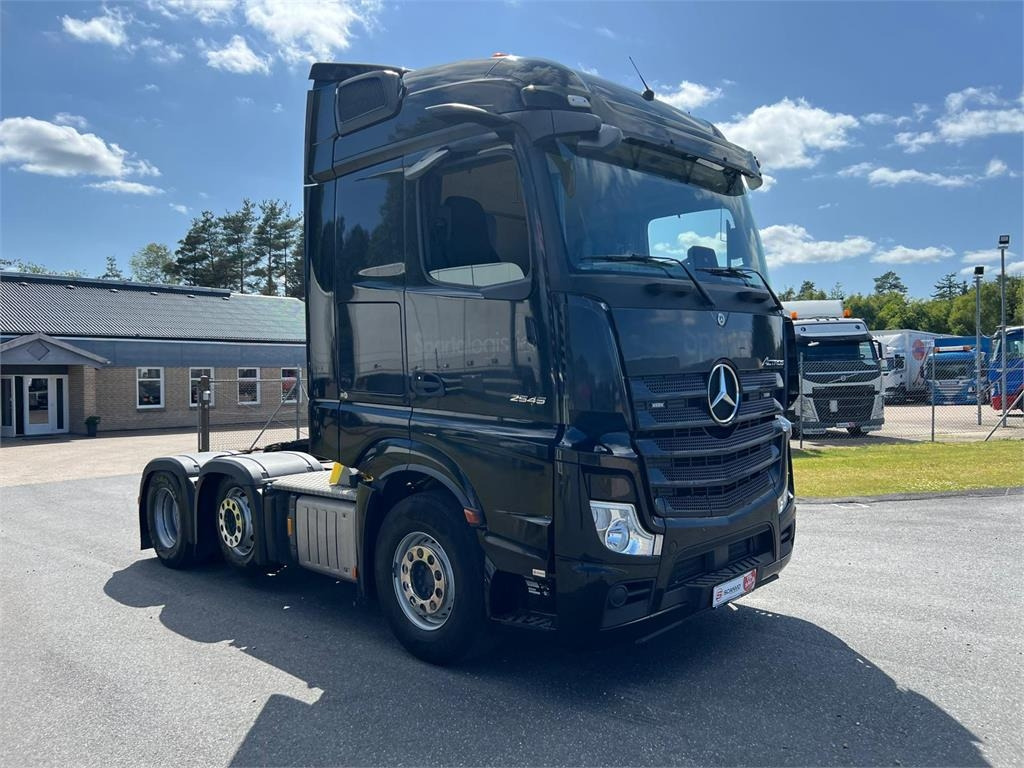 Mercedes-Benz Actros 2545 LS  - Cabeza tractora: foto 5 Mercedes-Benz Actros 2545 LS  - Cabeza tractora: foto 5