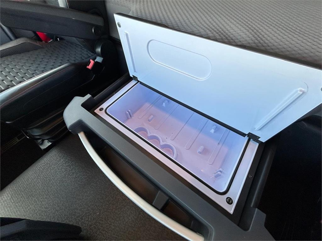 Cabeza tractora Renault T-Range T480 6x2P: foto 17 Cabeza tractora Renault T-Range T480 6x2P: foto 17