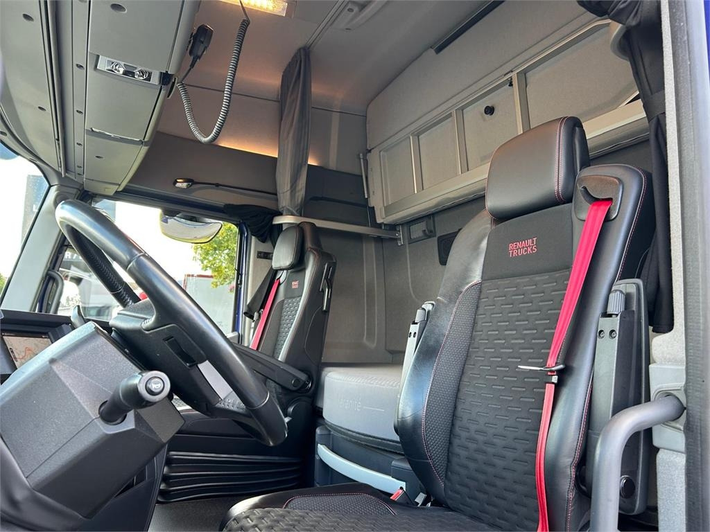 Cabeza tractora Renault T-Range T480 6x2P: foto 8 Cabeza tractora Renault T-Range T480 6x2P: foto 8