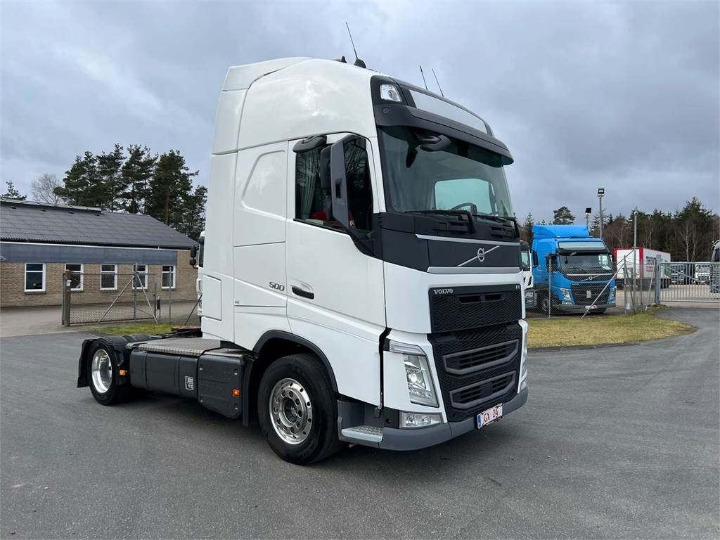 Volvo FH500 4x2 x-low mega - Cabeza tractora: foto 2 Volvo FH500 4x2 x-low mega - Cabeza tractora: foto 2