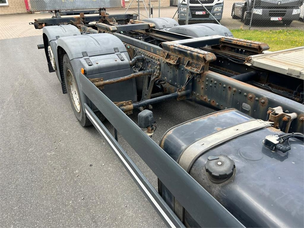 MAN TGS 26-500 6x2-4 LL - Camión portacontenedore/ Intercambiable: foto 5 MAN TGS 26-500 6x2-4 LL - Camión portacontenedore/ Intercambiable: foto 5