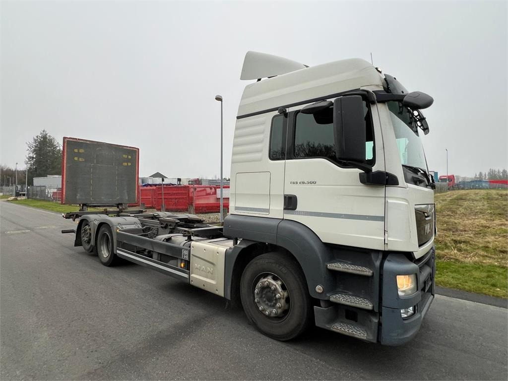 MAN TGS 26-500 6x2-4 LL - Camión portacontenedore/ Intercambiable: foto 3 MAN TGS 26-500 6x2-4 LL - Camión portacontenedore/ Intercambiable: foto 3