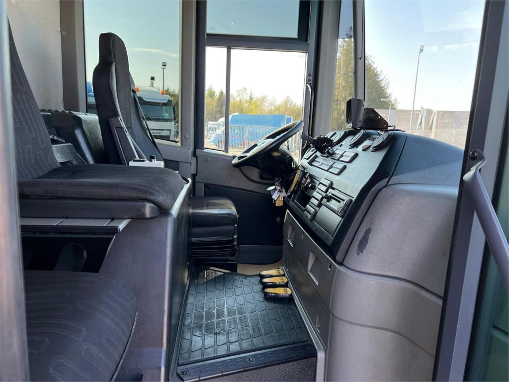 Mercedes-Benz Econic 2630L ENA 4 kammer NTM  - Camión de basura: foto 3 Mercedes-Benz Econic 2630L ENA 4 kammer NTM  - Camión de basura: foto 3