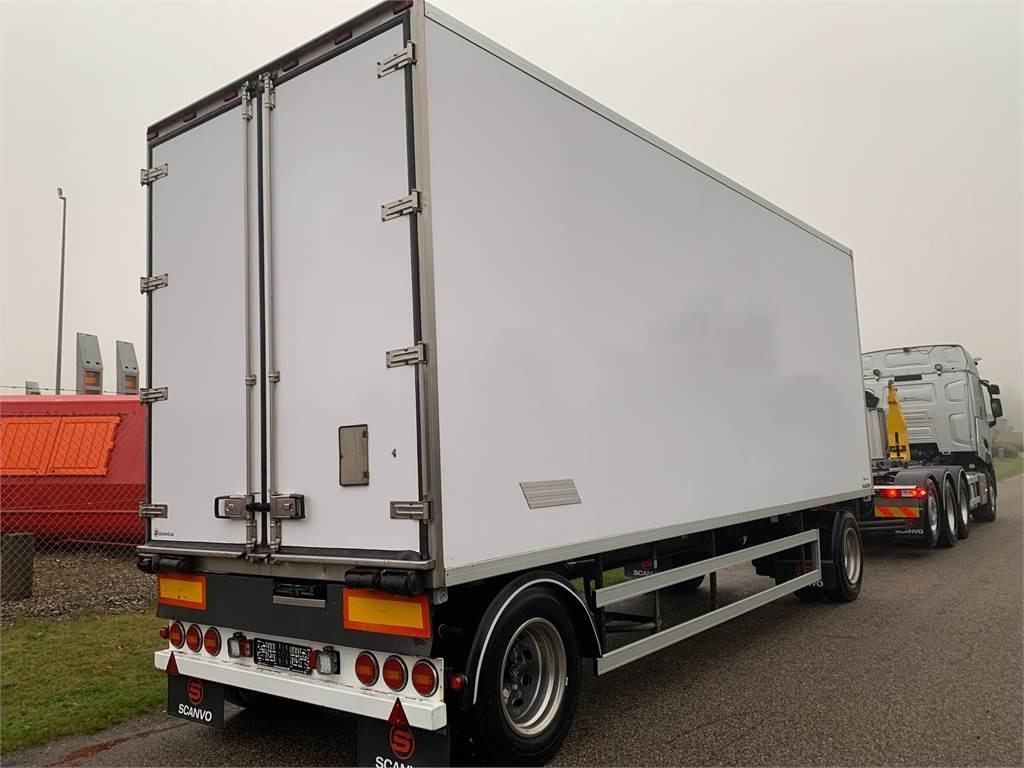 Renders 20 ton - boks med dobbelt dæk - Remolque caja cerrada: foto 4 Renders 20 ton - boks med dobbelt dæk - Remolque caja cerrada: foto 4