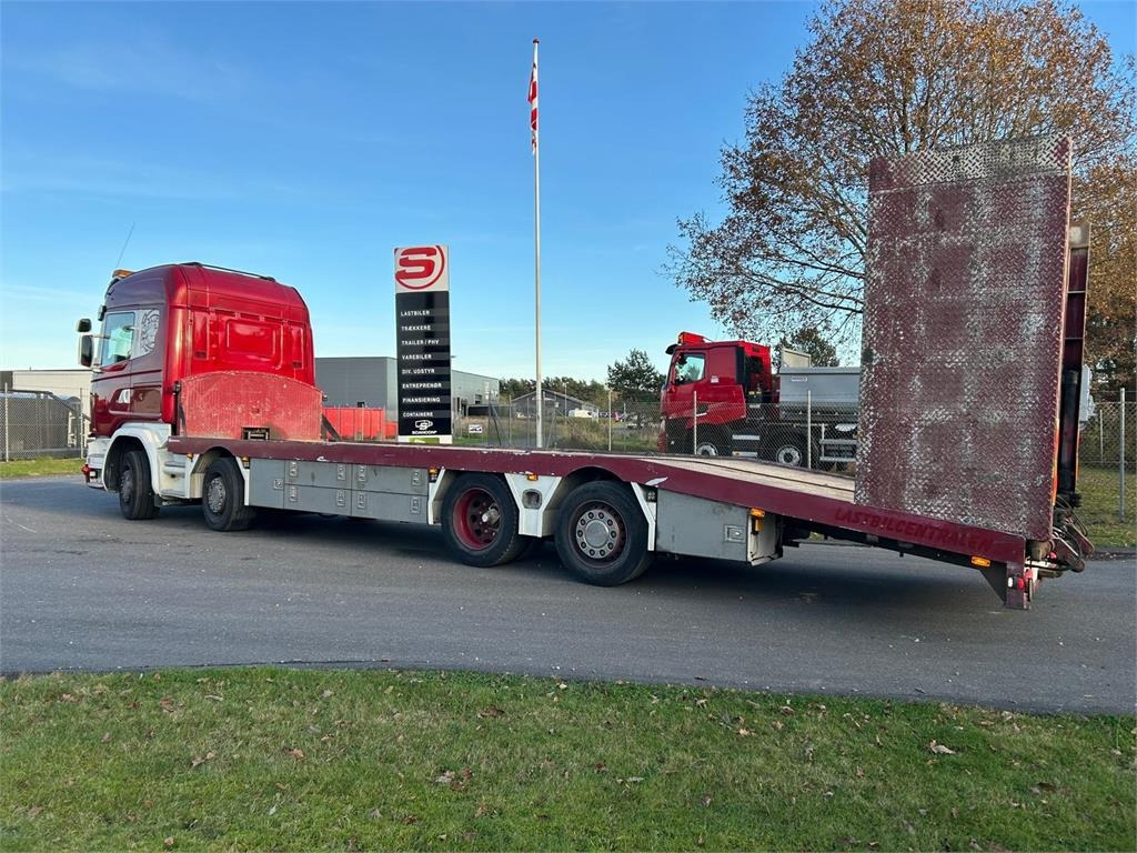 Camión portavehículos Scania G410 LB 8x2*6 HLB: foto 10 Camión portavehículos Scania G410 LB 8x2*6 HLB: foto 10