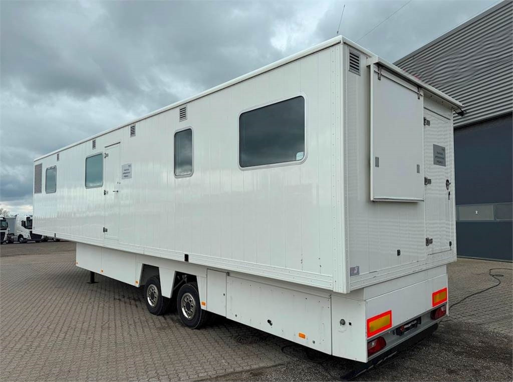 Smit Mammografi - hospital trailer - Semirremolque caja cerrada: foto 5 Smit Mammografi - hospital trailer - Semirremolque caja cerrada: foto 5