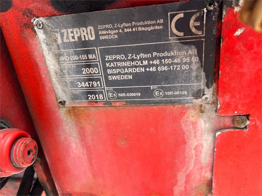 Zepro ZAHD 200-155 MA - 2500mm stålplade - Trampilla elevadora: foto 4 Zepro ZAHD 200-155 MA - 2500mm stålplade - Trampilla elevadora: foto 4