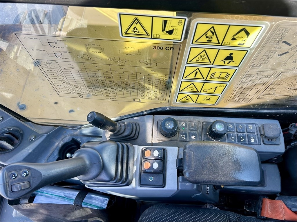 Miniexcavadora CAT 308CR NEXT GEN PYÖRITTÄJÄLLÄ: foto 18