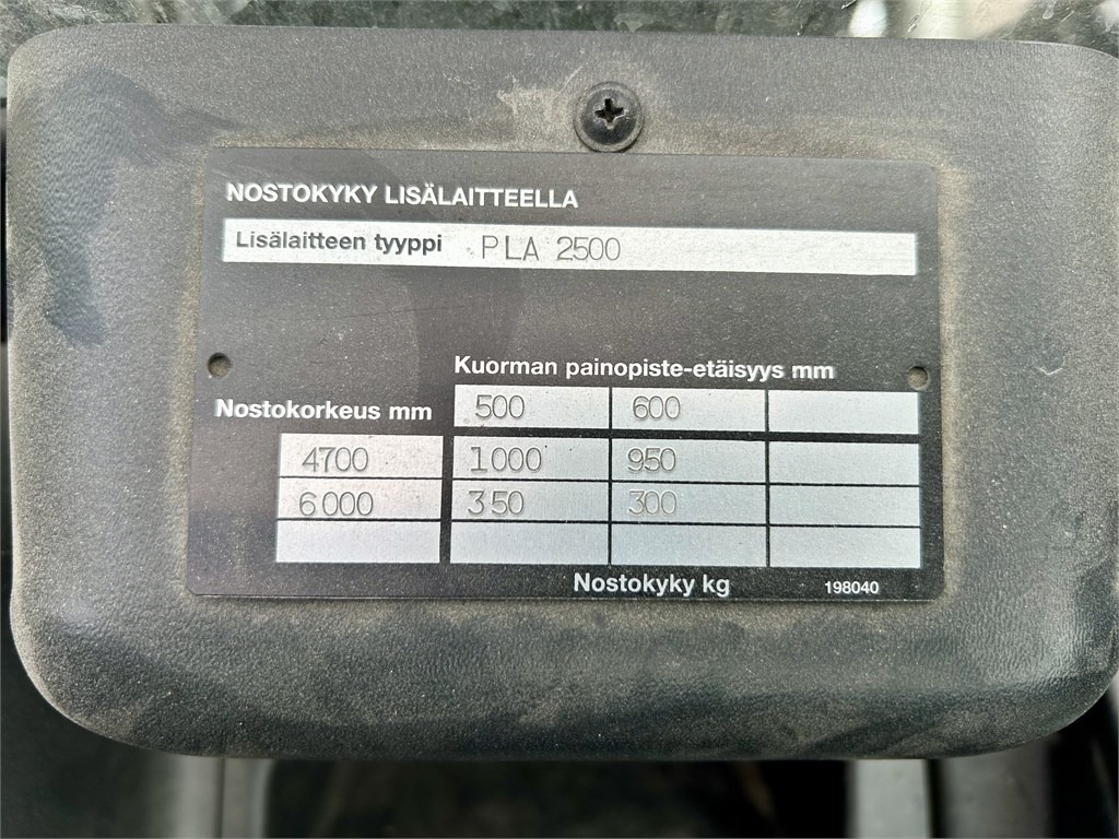 Carretilla elevadora diésel CAT DP 25 NT: foto 13