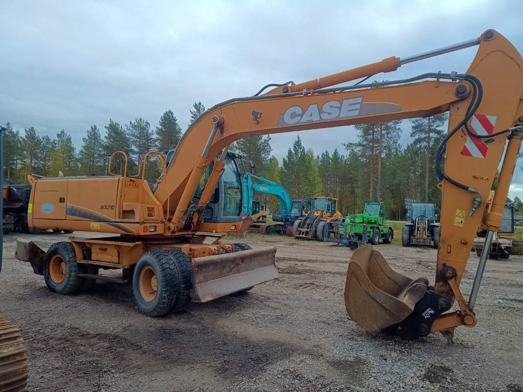 Case WX210 PYÖRITTÄJÄLLÄ  - Excavadora de ruedas: foto 5 Case WX210 PYÖRITTÄJÄLLÄ  - Excavadora de ruedas: foto 5