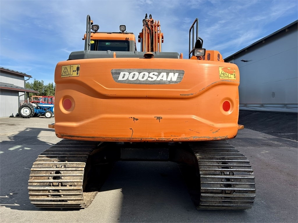 Doosan DX160LC-3 KALLISTAJA+PYÖRITTÄJÄ - Excavadora de cadenas: foto 3 Doosan DX160LC-3 KALLISTAJA+PYÖRITTÄJÄ - Excavadora de cadenas: foto 3