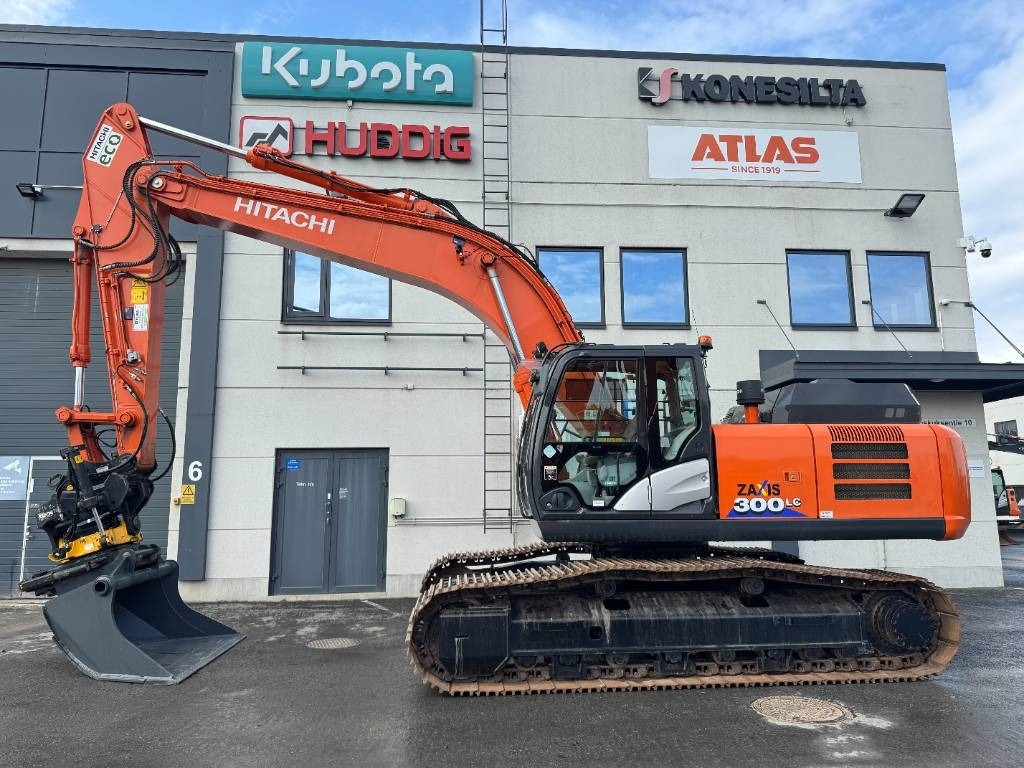 Hitachi ZX 300 LC-6 ENGCON EC233 S80/S80 - Excavadora de cadenas: foto 1 Hitachi ZX 300 LC-6 ENGCON EC233 S80/S80 - Excavadora de cadenas: foto 1