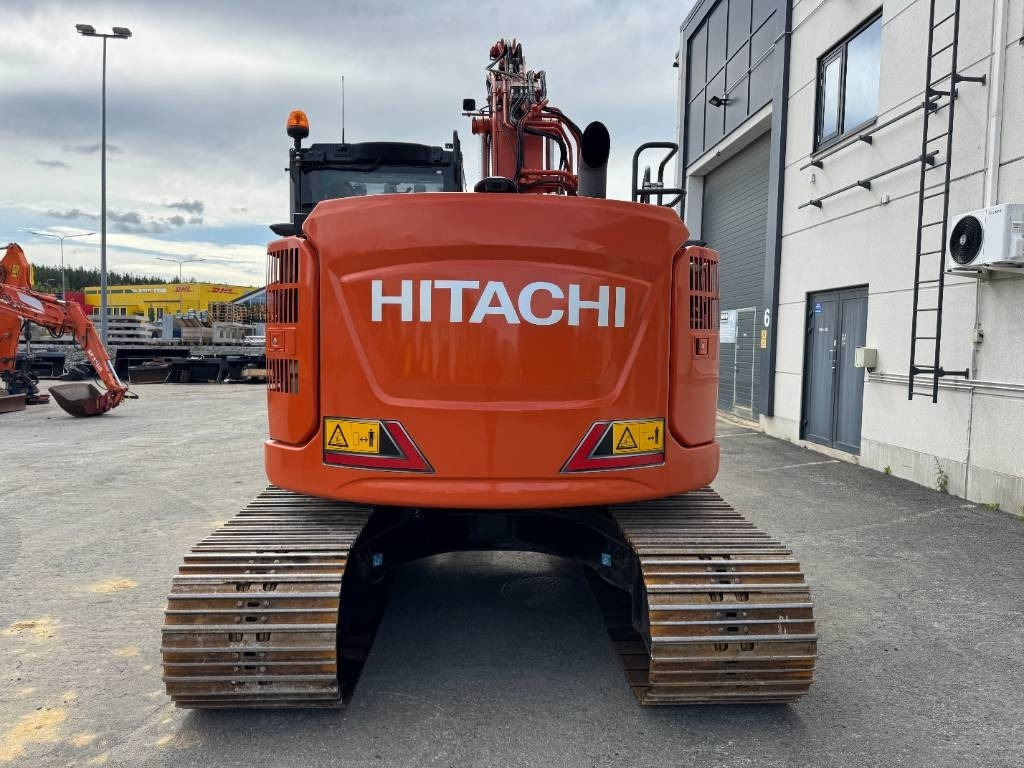 Hitachi ZX135USBL-7 PYÖRITTÄJÄLLÄ - Excavadora de cadenas: foto 4 Hitachi ZX135USBL-7 PYÖRITTÄJÄLLÄ - Excavadora de cadenas: foto 4