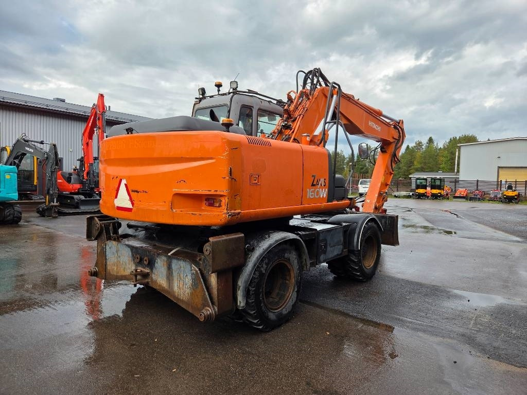 Hitachi ZX160 W PYÖRITTÄJÄLLÄ - Excavadora de ruedas: foto 4 Hitachi ZX160 W PYÖRITTÄJÄLLÄ - Excavadora de ruedas: foto 4