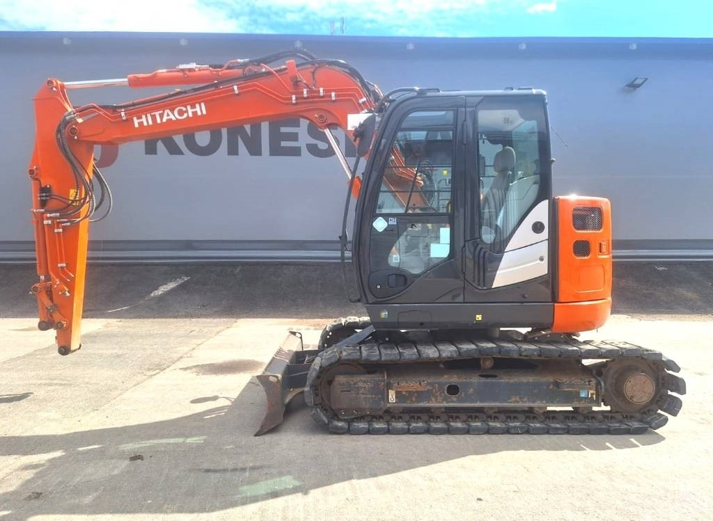 Hitachi ZX85US-6 PIENET TUNNIT - Miniexcavadora: foto 1 Hitachi ZX85US-6 PIENET TUNNIT - Miniexcavadora: foto 1