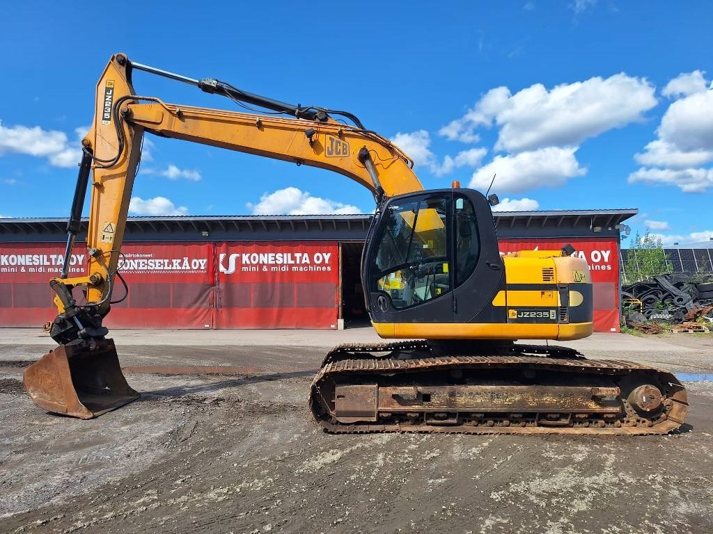 JCB JZ235LC KALLISTAJALLA - Excavadora de cadenas: foto 1 JCB JZ235LC KALLISTAJALLA - Excavadora de cadenas: foto 1